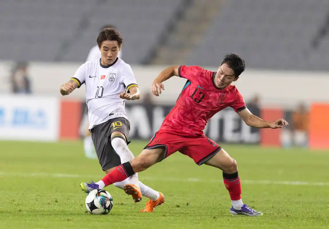 亚洲球队东道主魔咒：五战全败净吞17球，世界杯主场优势成梦魇